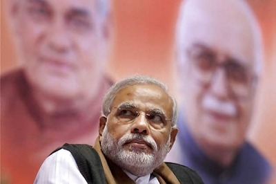 Kerala: BJP workers accord rousing reception to Modi