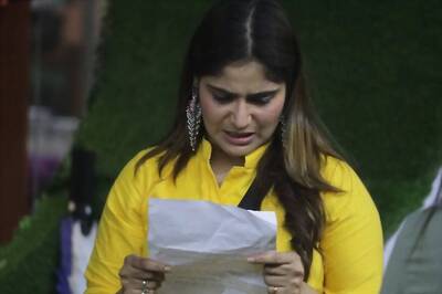 Bigg Boss 13 Day 71 Written Updates: Arti Singh Breaks Down After Reading Her Mom's Letter