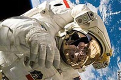 NASA to tie down loony astronauts