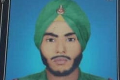 Call us home, Indian 'spy' in Pak jail tells Govt