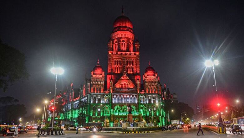 I-T Raids at 44 Locations on BMC Contractors Allegedly Unearth Rs 735 Crore in Financial Irregularities