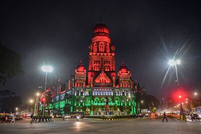 I-T Raids at 44 Locations on BMC Contractors Allegedly Unearth Rs 735 Crore in Financial Irregularities