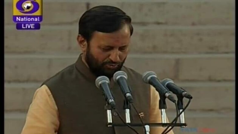 Cross ownership in media a matter of debate: I&B Minister