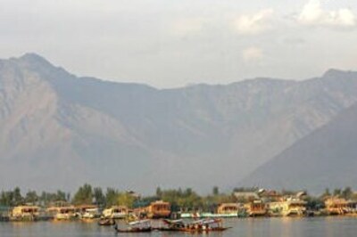 Kashmir's famed houseboats hit by conservation rules