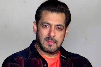 Court Issues Summons to Salman Khan, his Bodyguard for 'Misbehaving' With Journalist