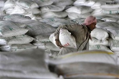 5000 bags of cement sold in name of leading companies seized