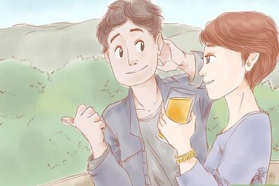 How to Ask a Girl to Hang Out