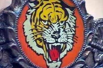Sena jumps into Vande Mataram row
