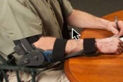 Robot arm gives stroke patients a hand