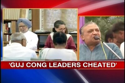 Guj Congress rebels to stay away from campaigning