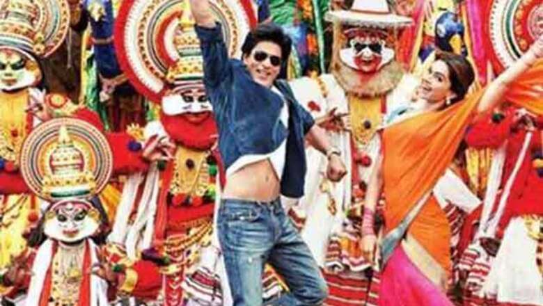Snapshot: Shah Rukh, Deepika's colourful dance in 'Chennai Express'
