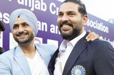 Harbhajan & Yuvraj Set to Blitz Legends Cricket Trophy