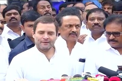 Rahul Calls on Karunanidhi, Says DMK Chief is Doing Well