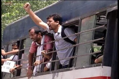 UPSC CSAT row escalates, aspirants detained, MPs raise issue in Parliament