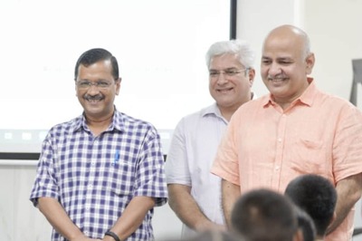 ‘Delhi School Model’ Not Up to Mark? NCPCR Flags Infra, Teachers Issues; AAP Demands Similar Survey of BJP-run MCD Schools