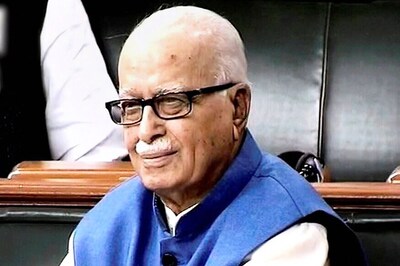 Babri Masjid Case: CBI Court Grants Bail to Advani, Five Others