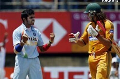 Will Sreesanth box Symonds in the ring?