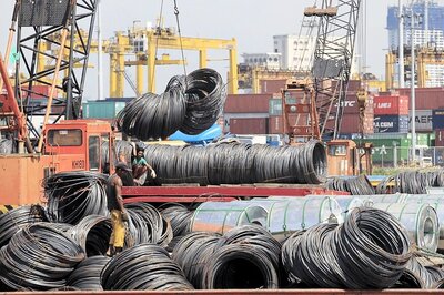 Steel Exports Surge 142 Percent, Imports Down 23% in April, Says Report