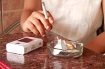 Smokers, you are puffing radioactivity