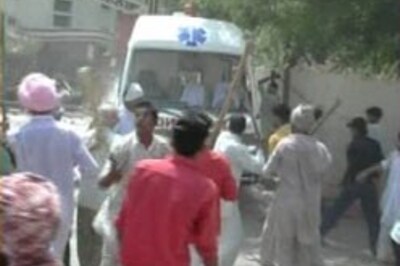 Sikh factional war spreads to Delhi