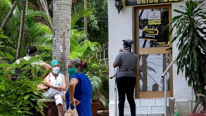 Cubans Fret As US Sanctions Threaten Western Union Closures