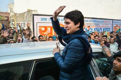Riding The Bus, Congress Overtakes The Cycle & Elephant in Bid to Catch up With BJP Juggernaut in UP
