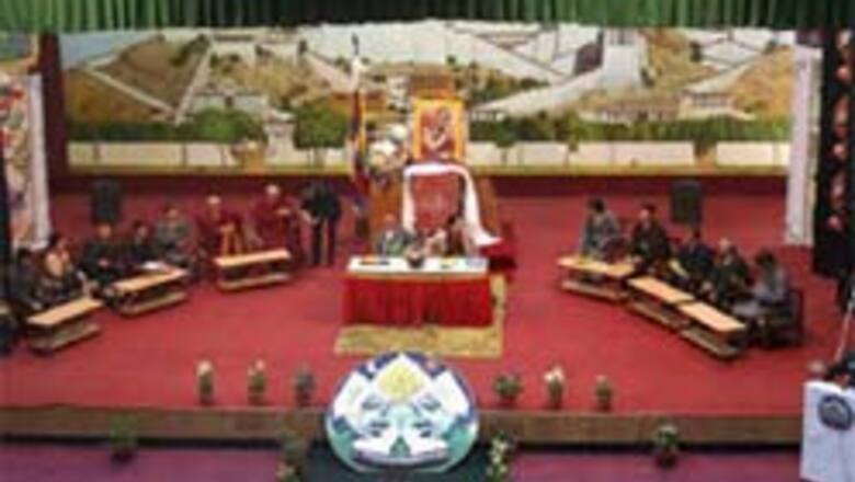 Tibetan exiles play down shift from China policy