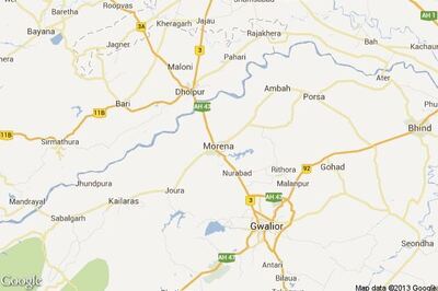 Head constable shot at by suspected sand mafia