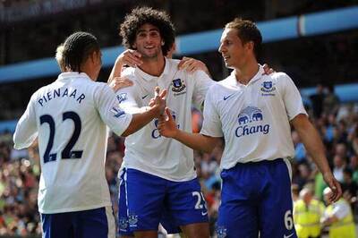 Everton record second win, Wigan beat Saints