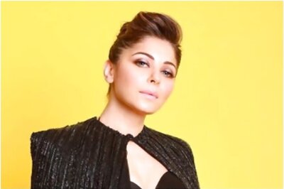 Here's What You All Should Know About Singer Kanika Kapoor