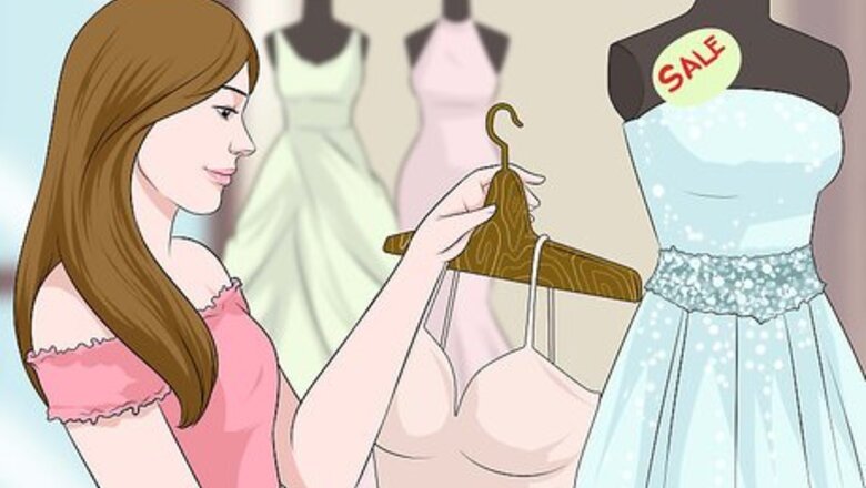 How to Buy a Wedding Dress
