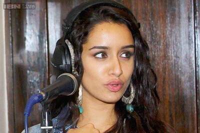 Snapshot: Confused, lost or nervous? Shraddha Kapoor pulls funny facial expressions as she lends voice to 'Ek Villain' background score