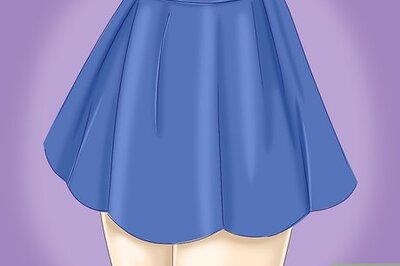 How to Dress Like a Dead Cheerleader for Halloween