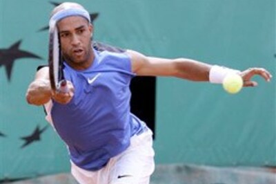 Blake, Gaudio win at French Open