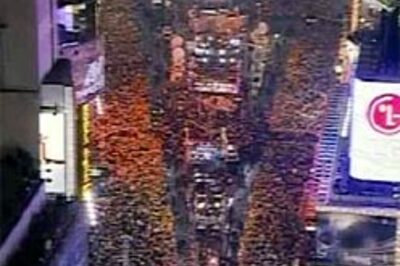 US rings in New Year with revelry