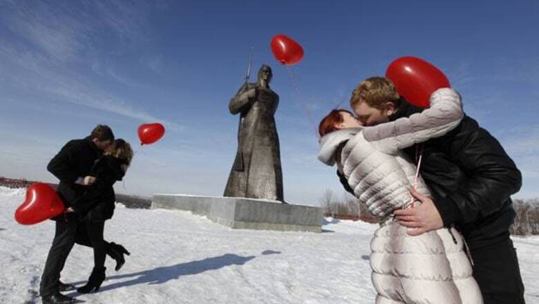 25 greatest poetry quotes as SMS on V-Day