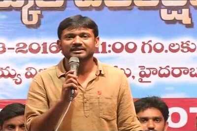 Slipper thrown at Kanhaiya Kumar during a seminar in Hyderabad