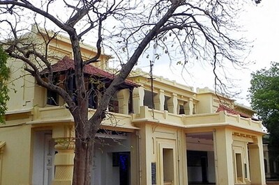 CBI Raids Viswa Bharati University Over Alleged Irregularities by Ex-VC