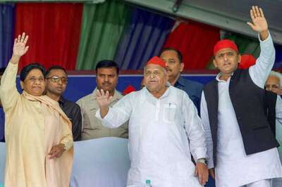 Mulayam Real Leader of Backwards Unlike Modi, Says Maya as Ex-rivals Share Stage After 24 Years