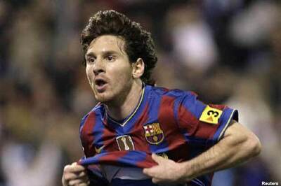 Messi replaces Becks as best-paid footballer