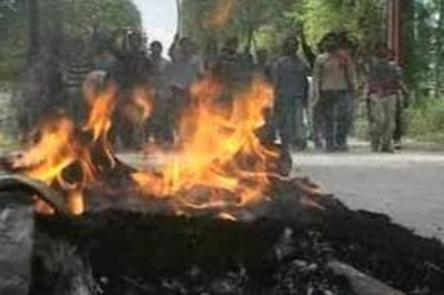 Police firing kills 21-yr-old man in Kashmir