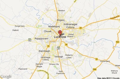 Employees of UP Khadi and village industries to wear khadi to office