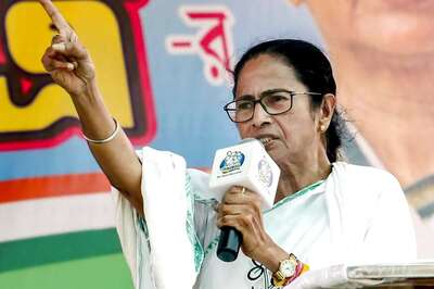 Are You India's Prime Minister or Pak Ambassador, Mamata Asks Modi on Comparisons With Neighbour