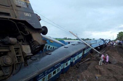 Train stopped with a loud sound and water entered the coach, recalls an MP twin train accident survivor