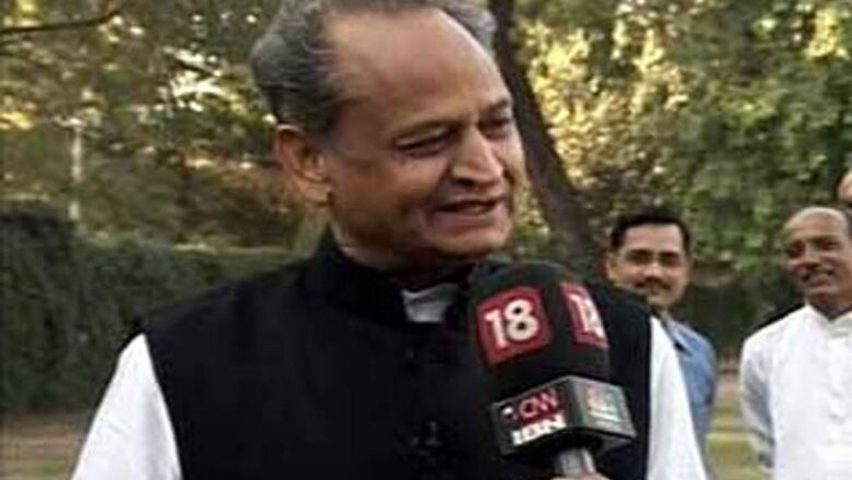 Ashok Gehlot denies any links with Asaram