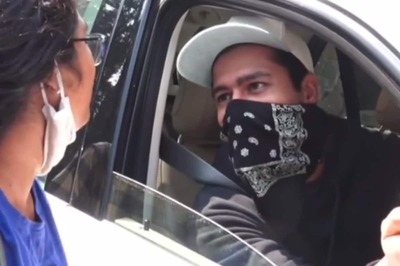 Fan Requests Vicky Kaushal to Take His Mask Off for Selfie, See What Happens Next