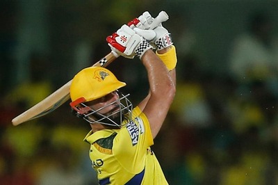 WATCH: Daryl Mitchell's Training Shot Breaks CSK Fan's iPhone