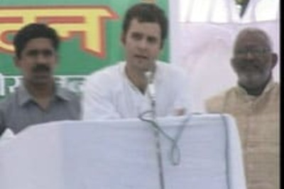 Rahul 'enlightens' Muslim scholars