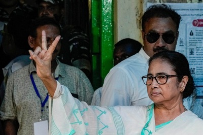 Calcutta High Court To Hear Bengal Governor's Defamation Suit Against Mamata Banerjee