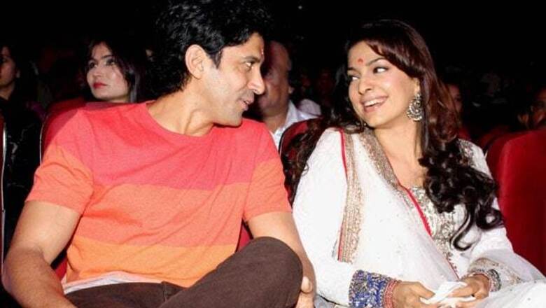Farhan Akhtar and Juhi Chawla honoured by Dadasaheb Phalke Academy